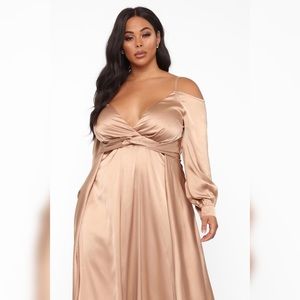 Mansion dinner party Gold satin gown | Plus